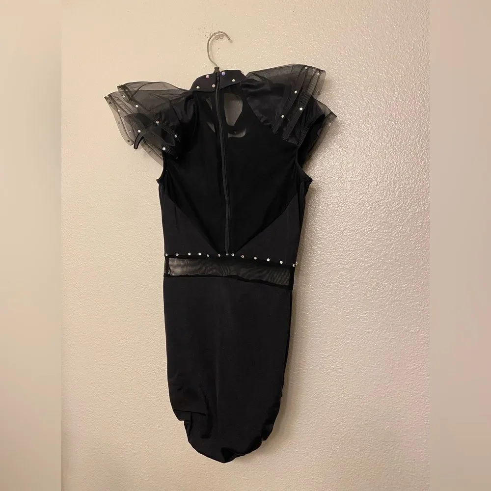 Kelle dance costume
